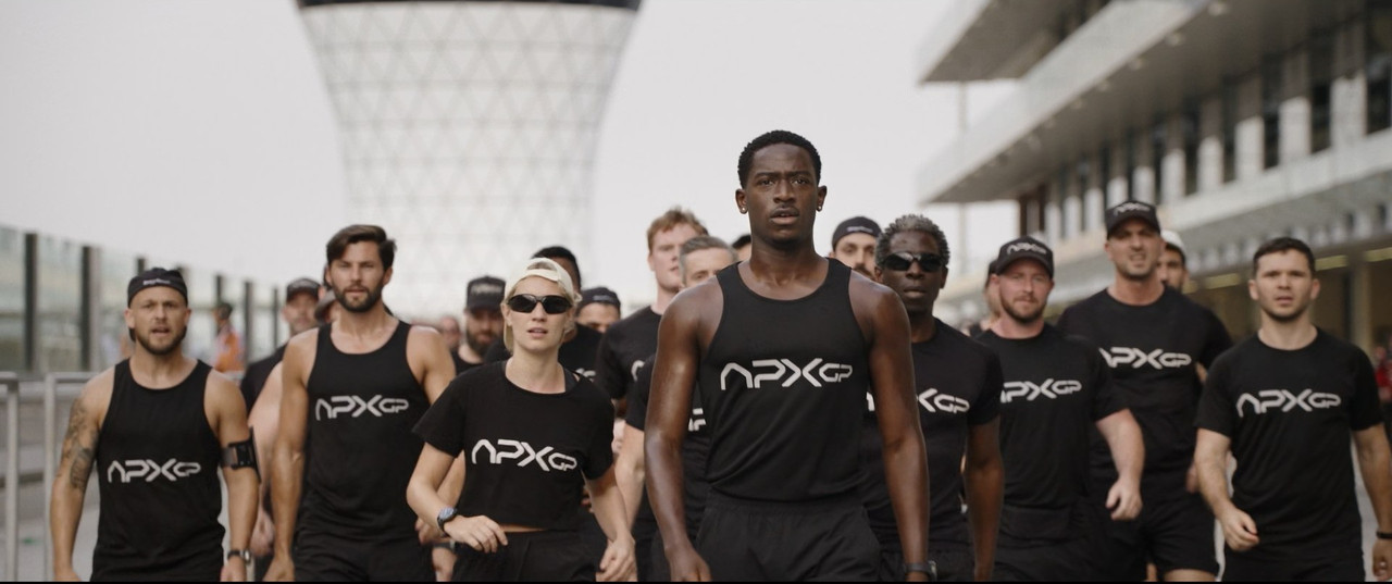 F1- The Movie (2025 1080p BluRay x265 SAMPA).mkv_snapshot_01.55.28.382