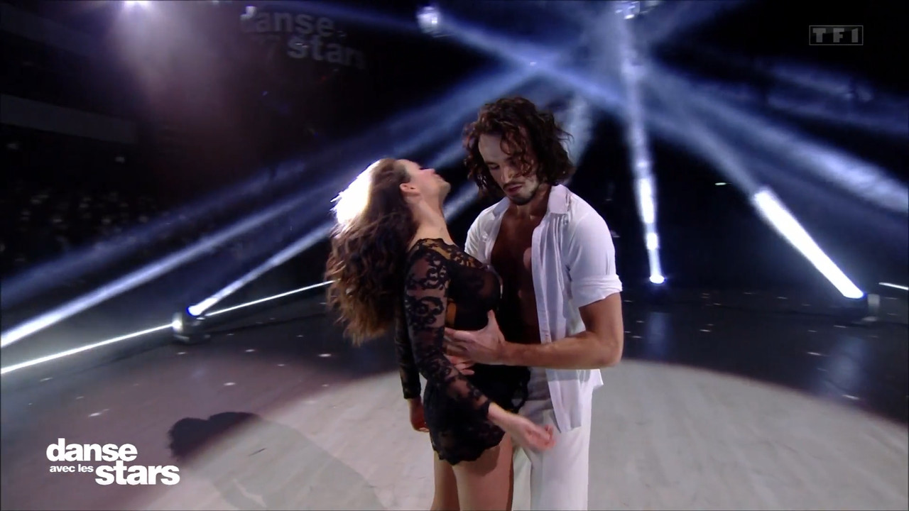 2021-10-29_21_05_TF1_Danse-avec-les-stars.mp4_snapshot_00.24.36.489