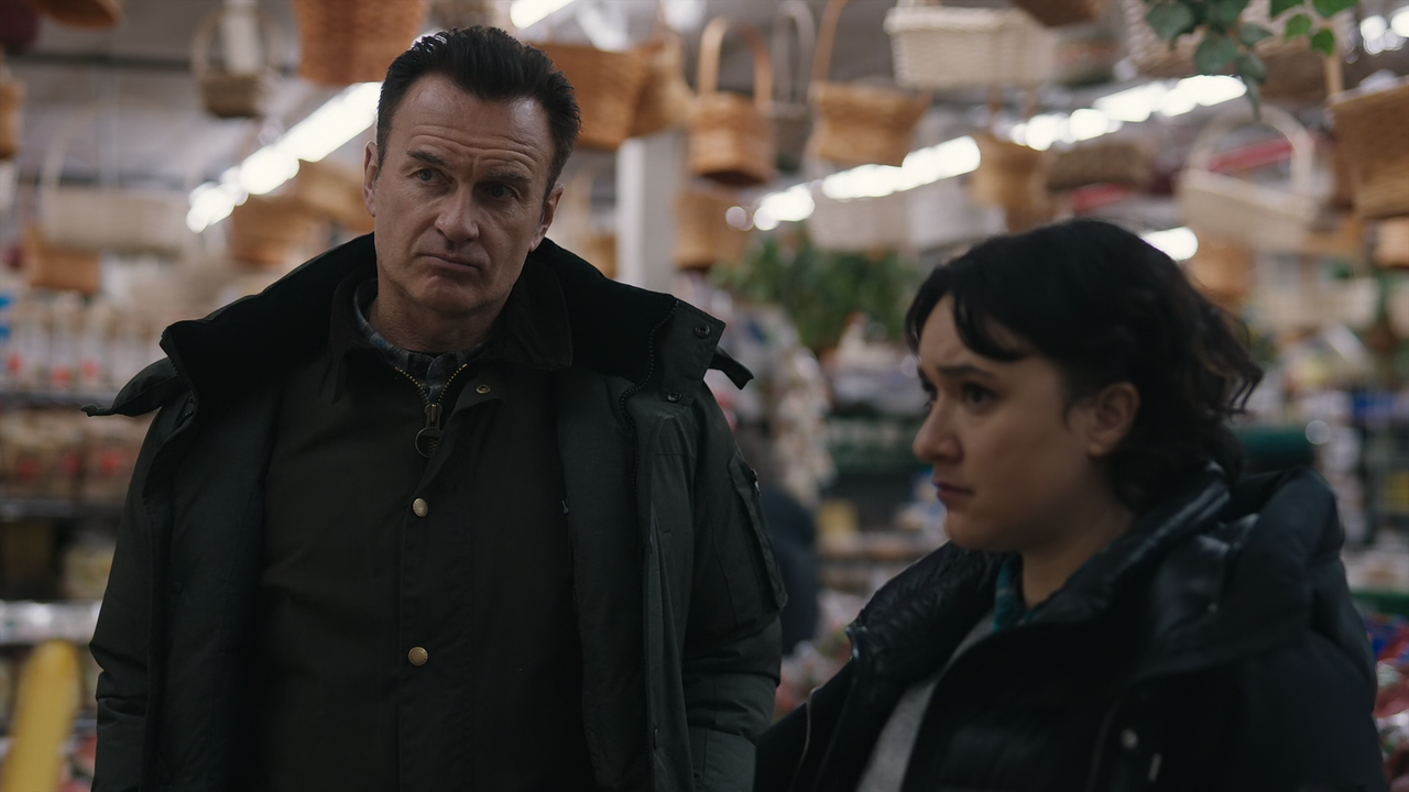 FBI.Most.Wanted.S03E14.Shattered.1080p.10bit.AMZN.WEB-DL.DDP5.1.HEVC-Vyndros.mkv_snapshot_11.04_[202