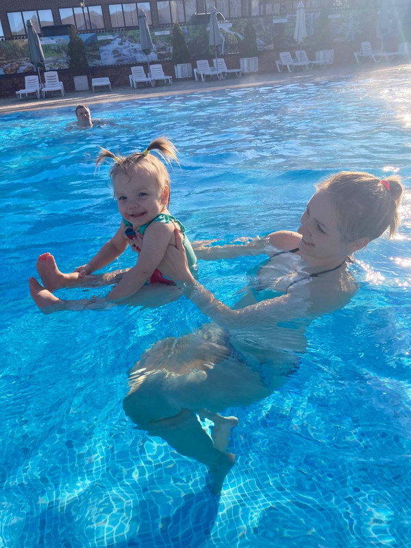 5AC57872-F18C-4B2F-8703-BC942FFDC756