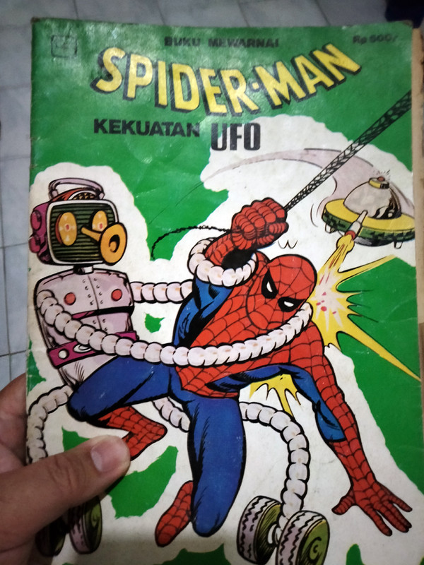 buku-spiderman-800-600.jpg
