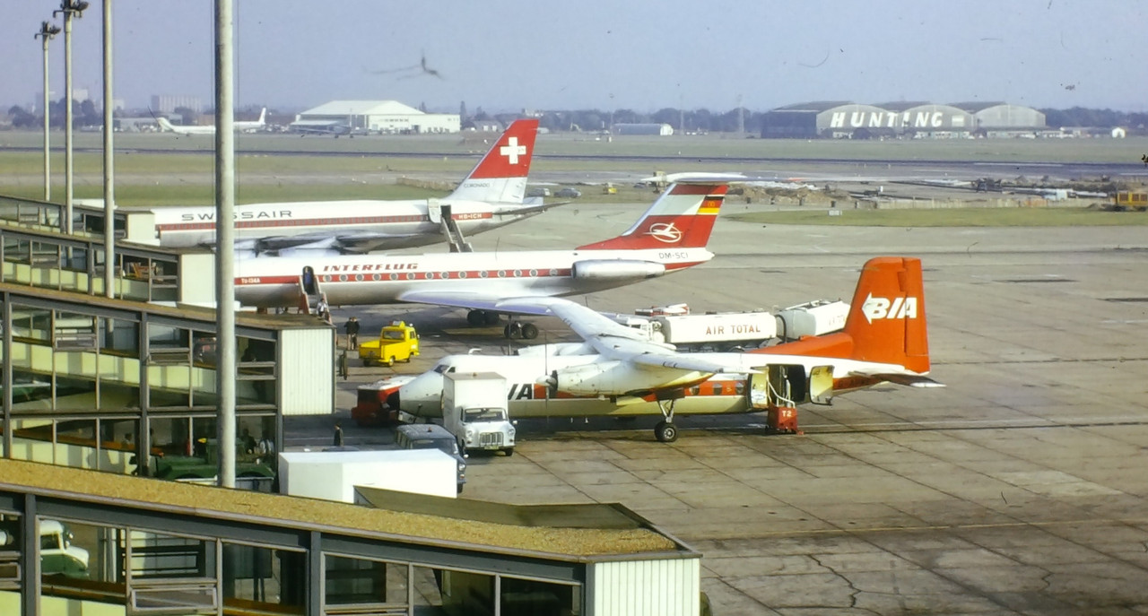 LHR 1973 (2)