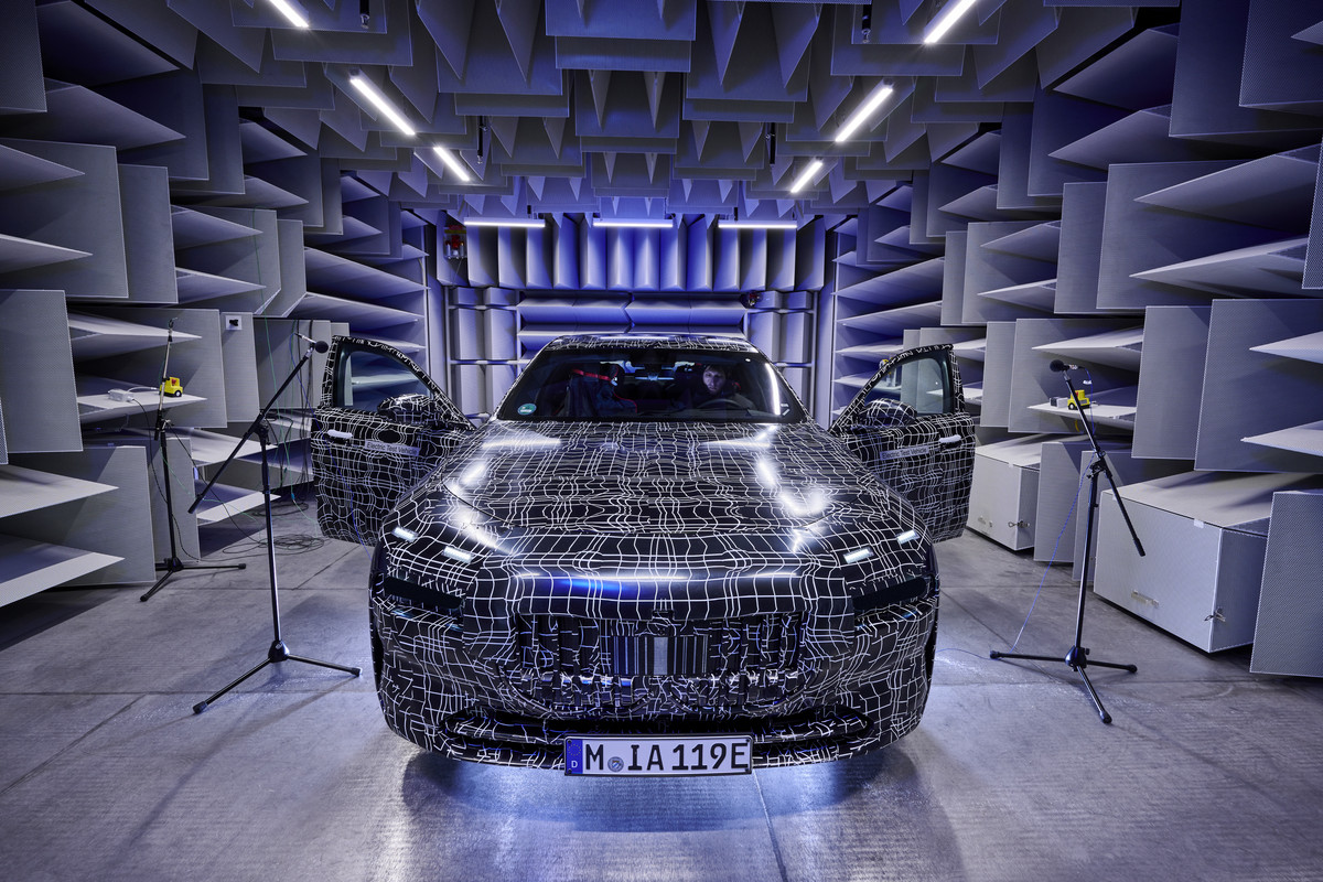 P90450155_highRes_the-first-ever-bmw-i