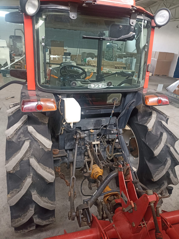 ecadacc4-f334-4569-9c05-53f332a2e17b