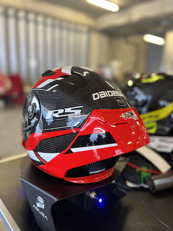 68074F86-D057-4E44-AD24-9F788BB28613