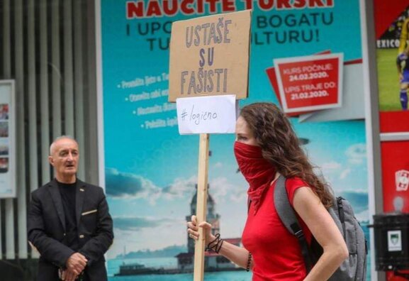 [Слика: 45.jpg]