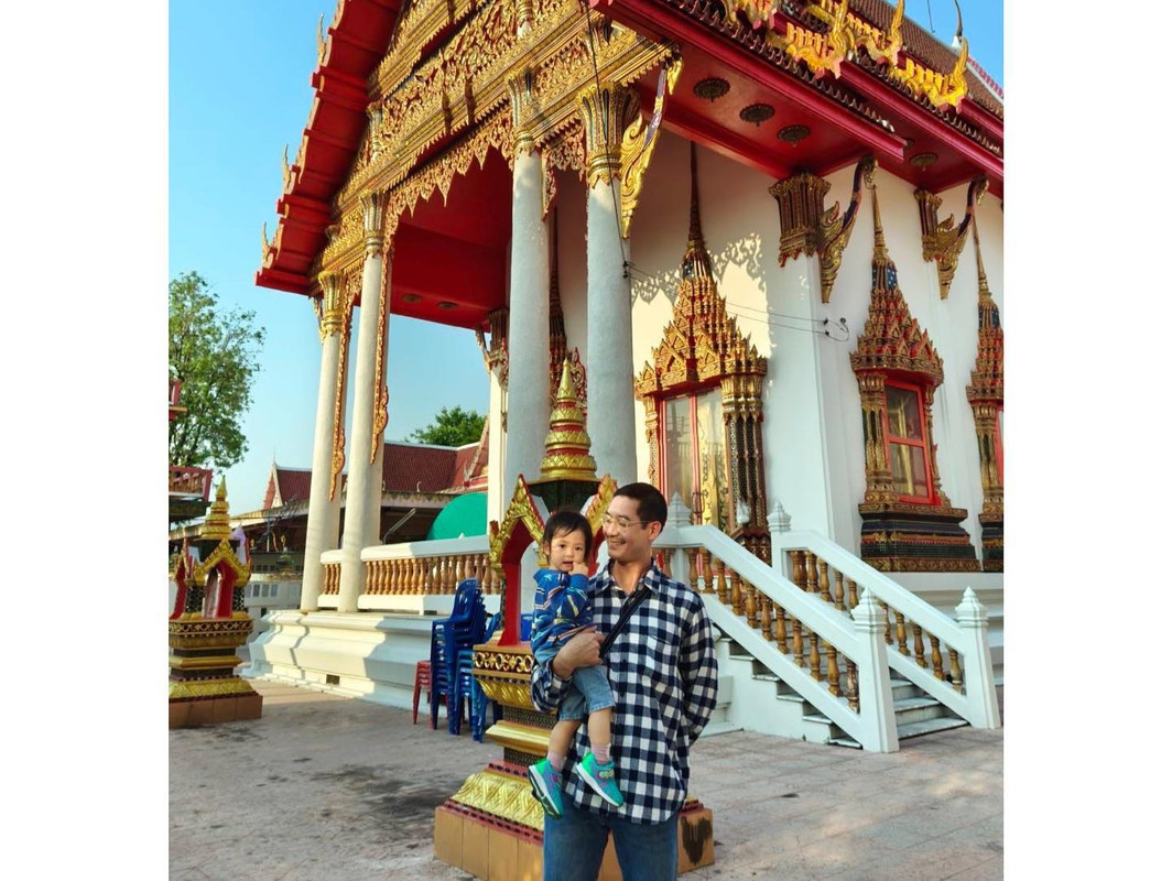 vikkiiexplorer-1713447076-3348959262335890506-54255420614