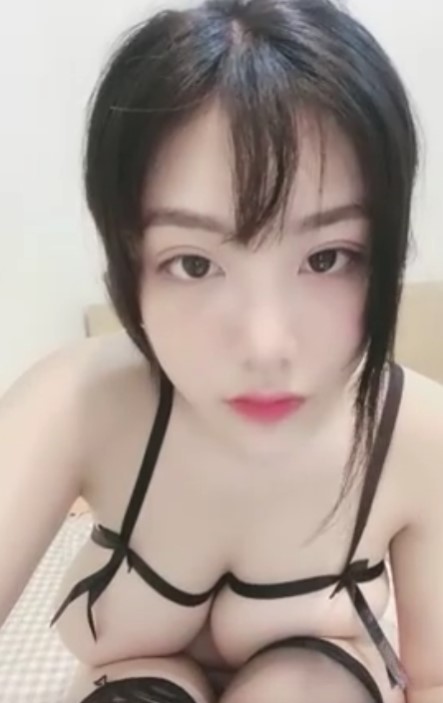 Cindo Cantik Tapi Melorot