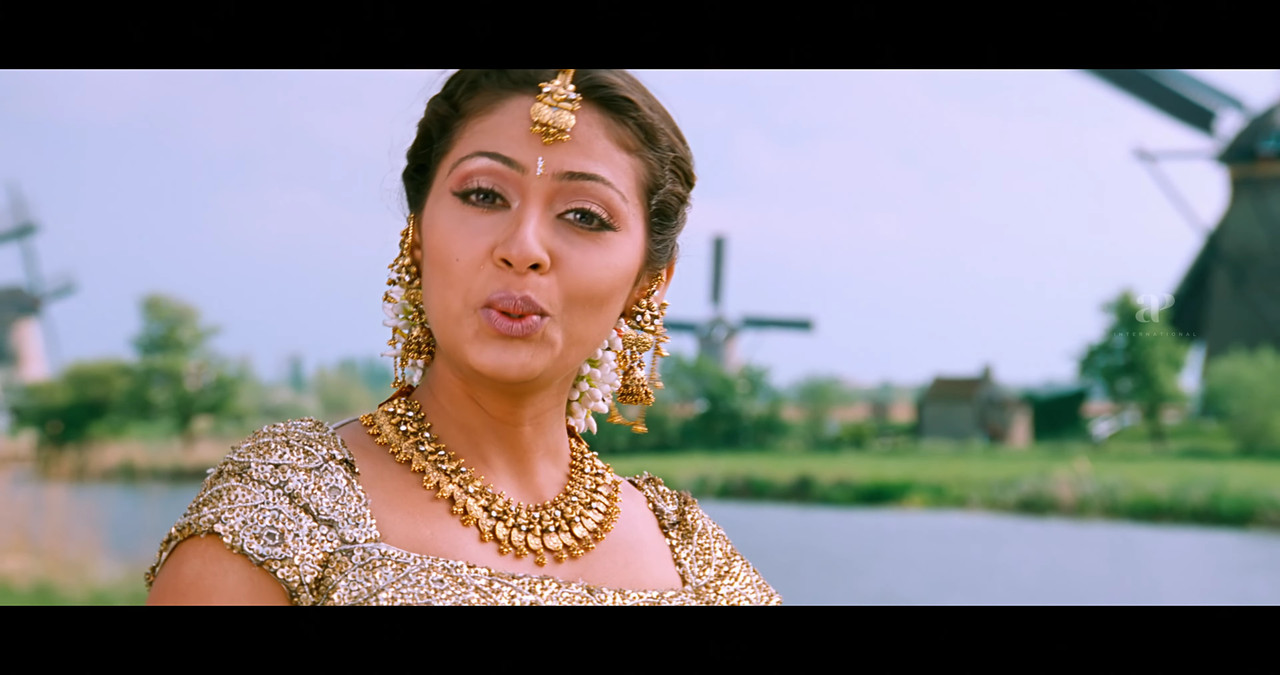 VideoCapture_20241122-200828