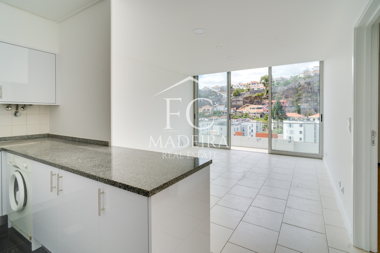 Apartamento T1 Renovado