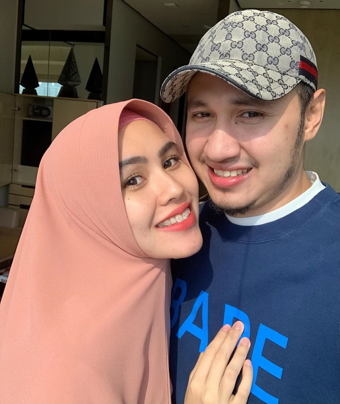 Kartika Putri dan Habib Usman bin Yahya