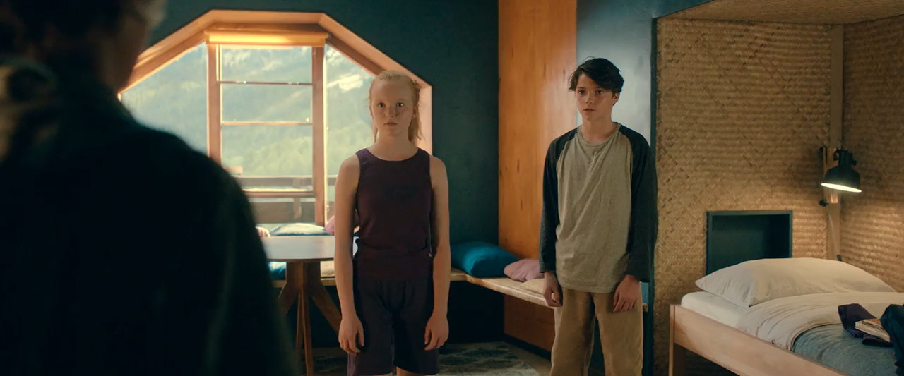 Woodwalkers 2024 BluRay [Hindi + Tamil + Telugu + German] 480p 720p ESub Screenshot