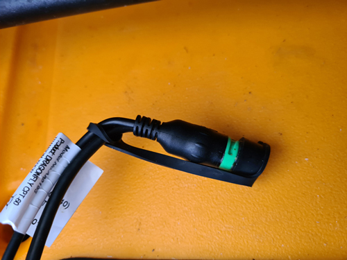 Protecting the fish finder cable connections - Kayak Fishing