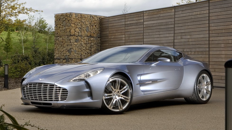 Aston-Martin-One-77 (2010)