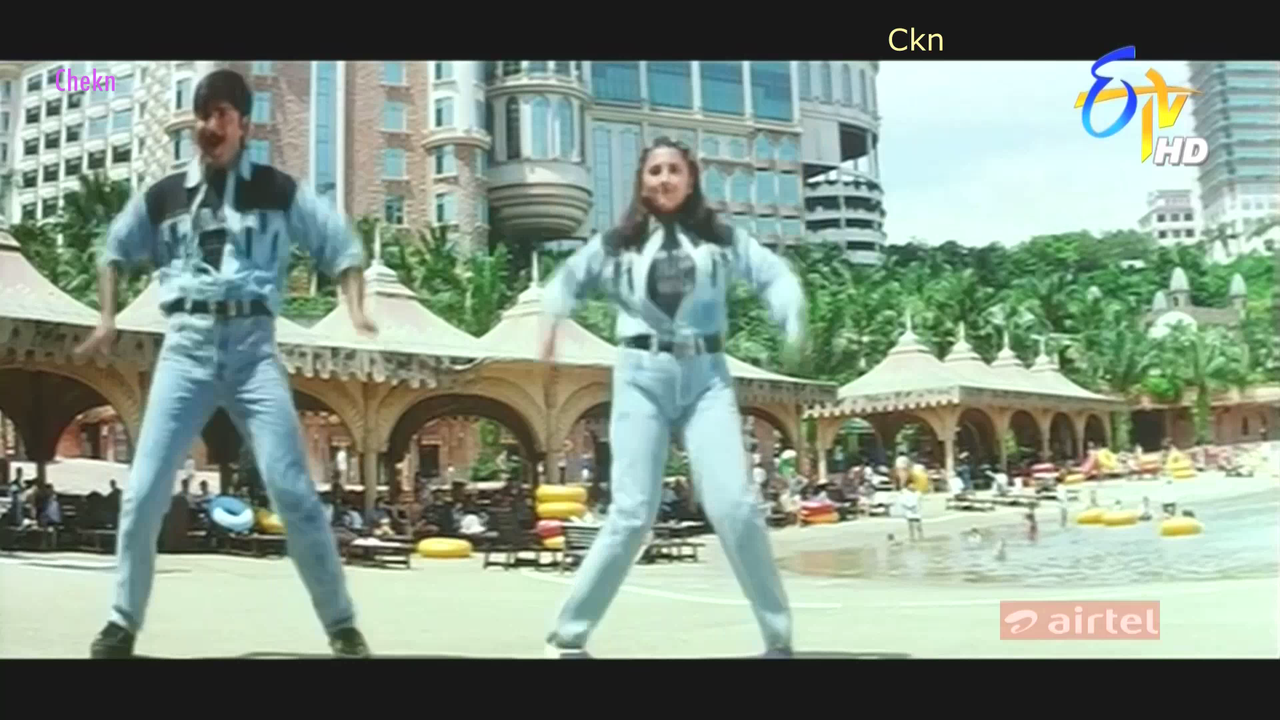 Pilla Nachindi 6 rachana banerji.mkv_000074408