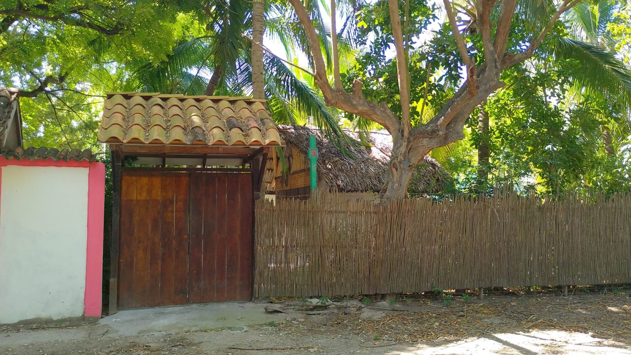 CASA LOLA HOSTAL