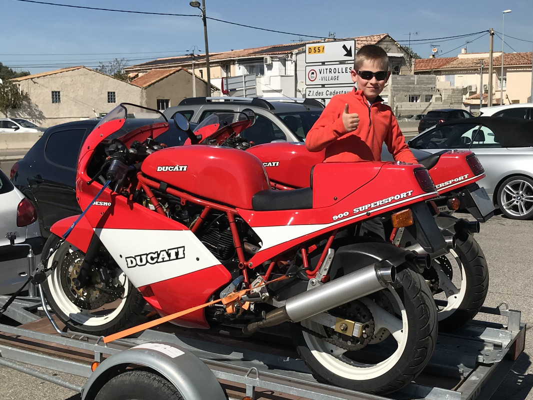 1FFAE7C6-6637-415A-BC7A-C11CAA35325E