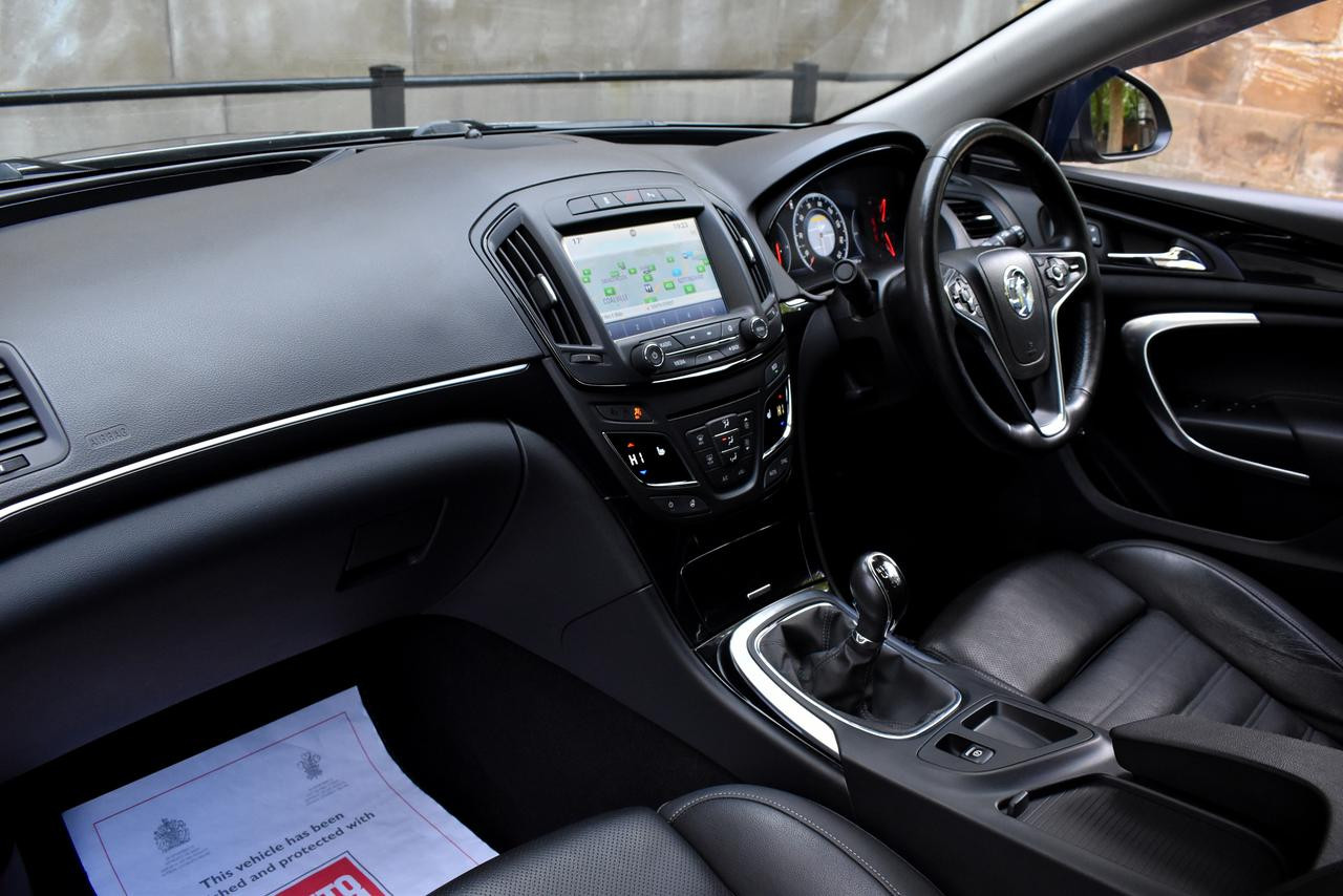 2016 66 VAUXHALL INSIGNIA 47
