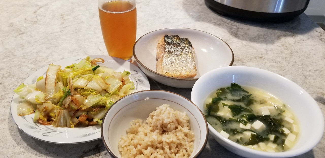 seaweed, miso soup Dinner