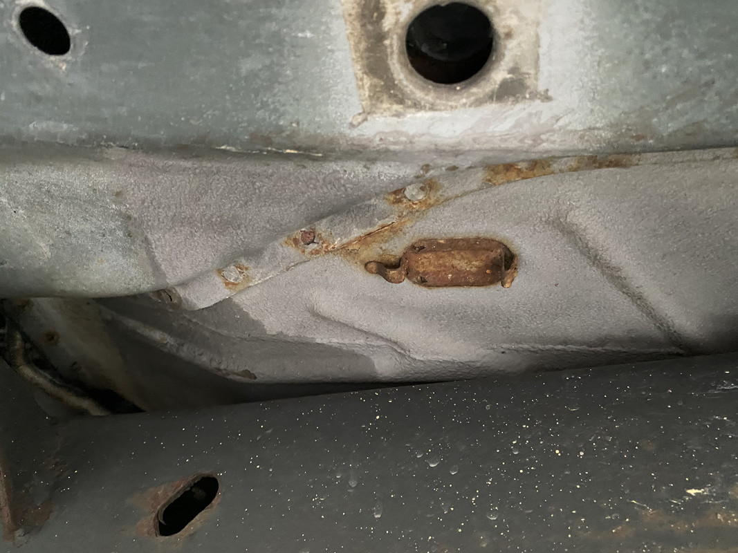 F5CD7AD5-657E-42AE-A1F4-9874DD5E6253