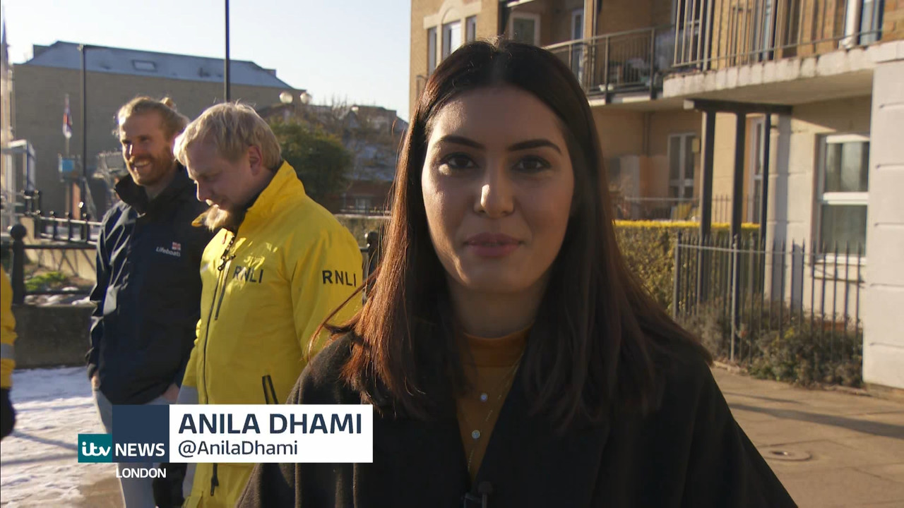 ITV News London_20221216_22302245.ts_snapshot_10.35.968