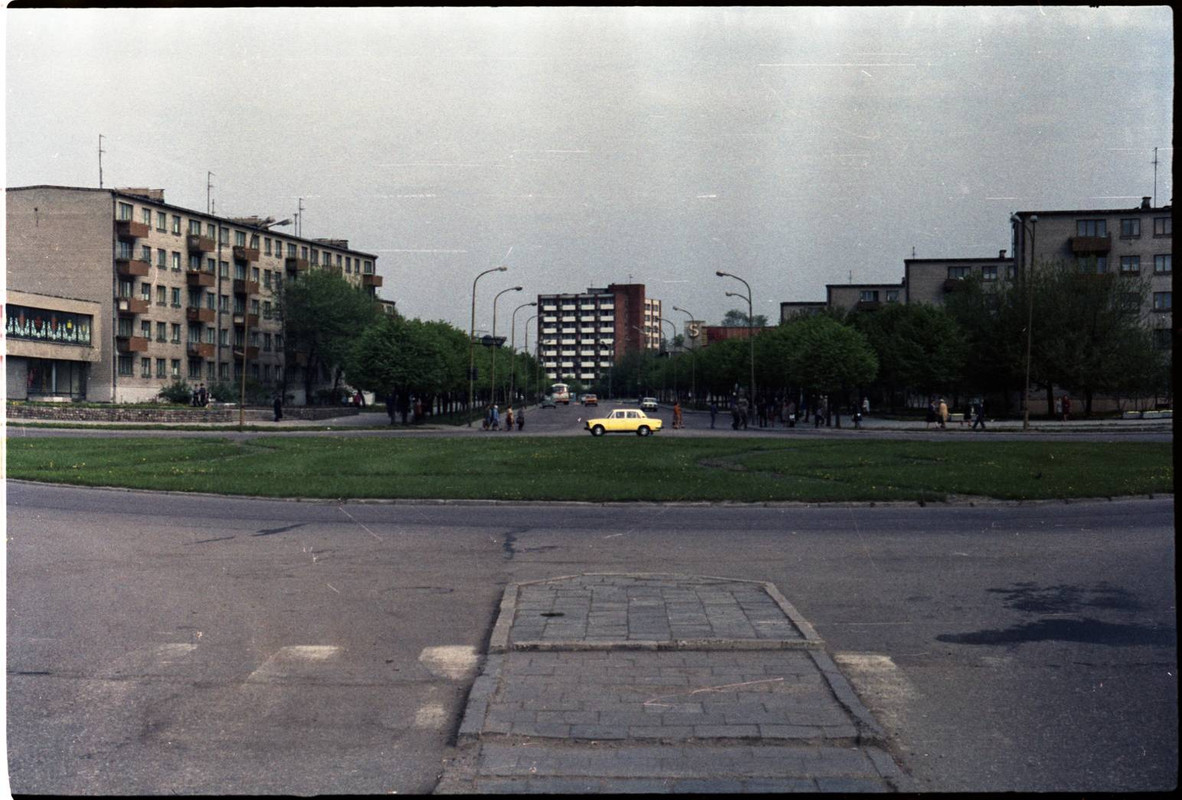 Taikos pr. ir Komjaunimo g. sankryža 198-