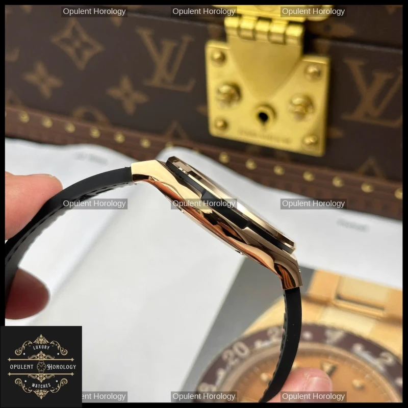 Hublot Classic Fusion King Gold Plated 42mm White Dial Swiss Automatic Movement