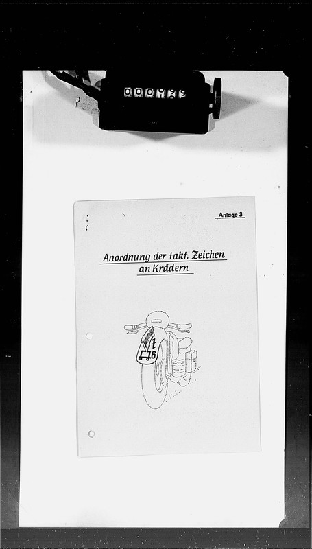 19 PzDiv_Расположение тактических знаков на технике(1)_195645_036