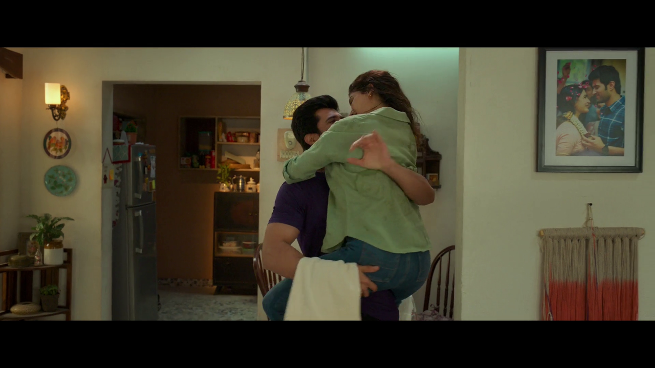 vlcsnap-2023-10-01-18h17m40s695