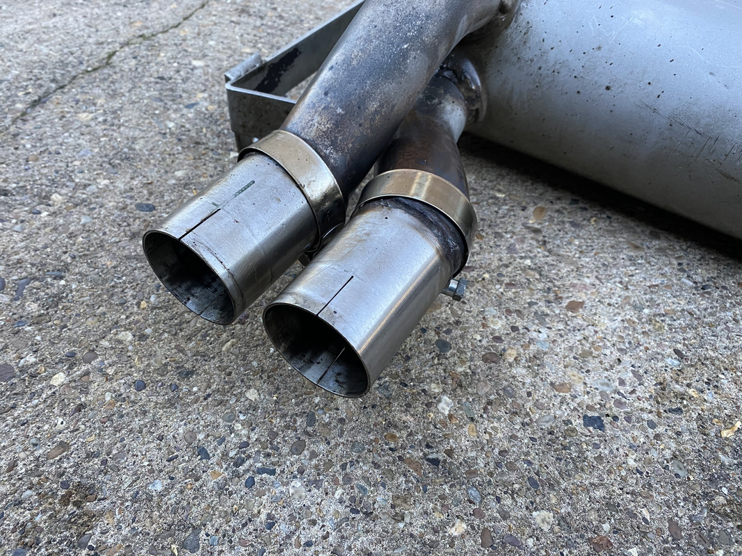 8523A912-C0C0-4112-AD08-D0676E5DF69C