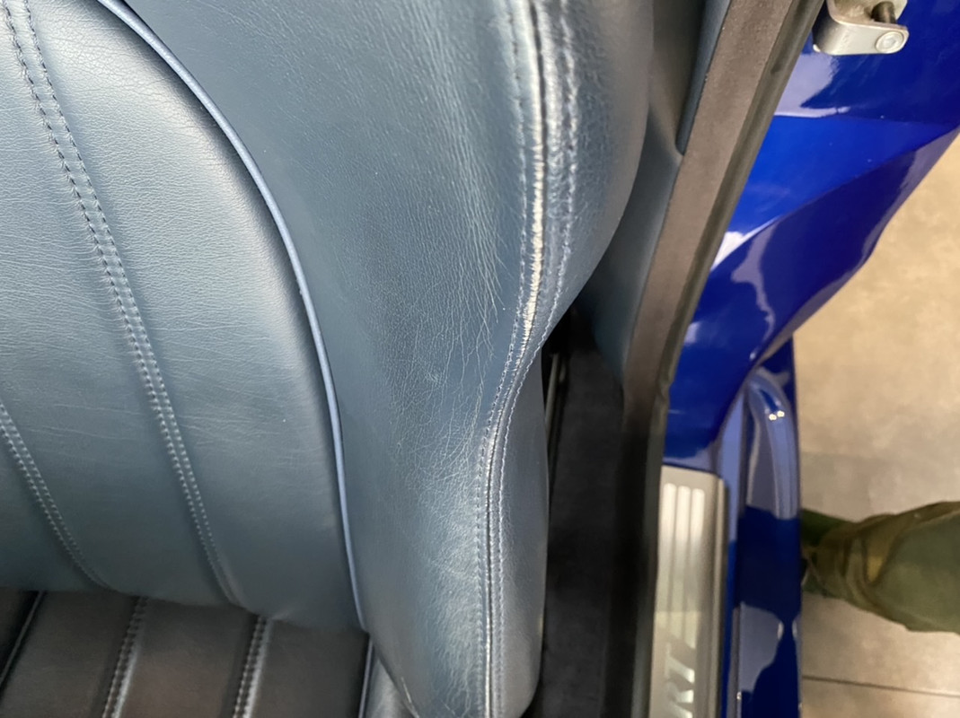 DE38AF93-85F2-4EFD-86F2-8089A77E1AC7