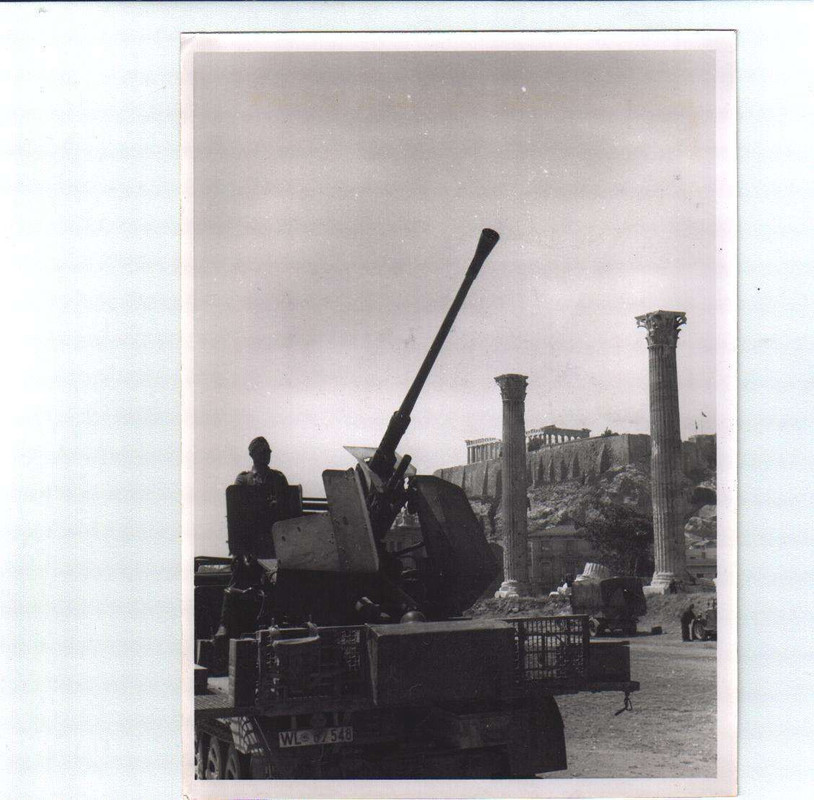 Deutsche Flak schützt Griechenlands Kulturw.