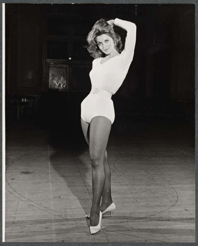 tina louise c71