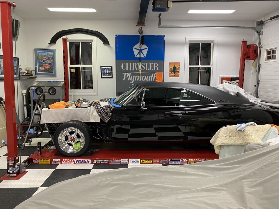 DCBBE061-5F20-436C-93FF-F40956650633