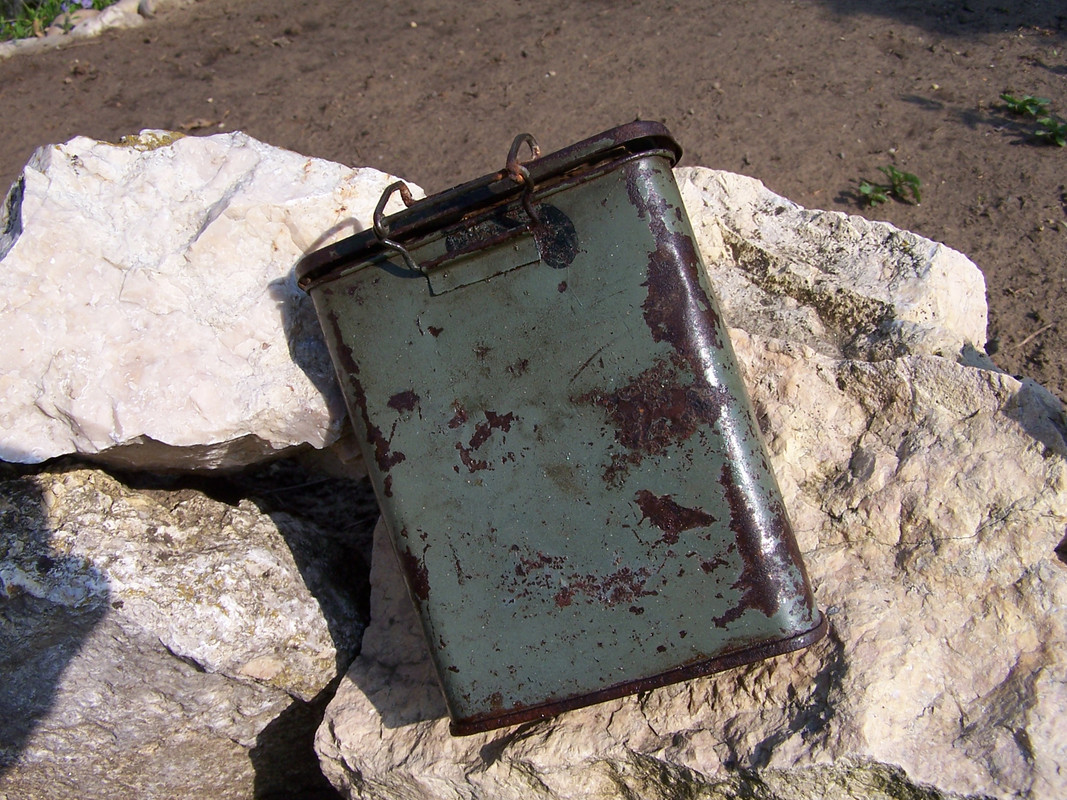 Tároló˛Pertrix 002