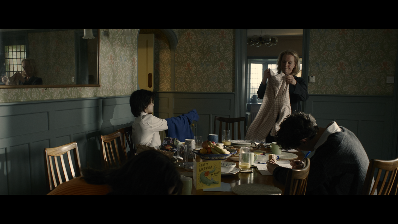 mpv-shot_Peter.Pans.Neverland.Nightmare.2025.2160p.UHD.BDRemux.HDR.DV.HEVC-Нечипорук_00_11_20_0002