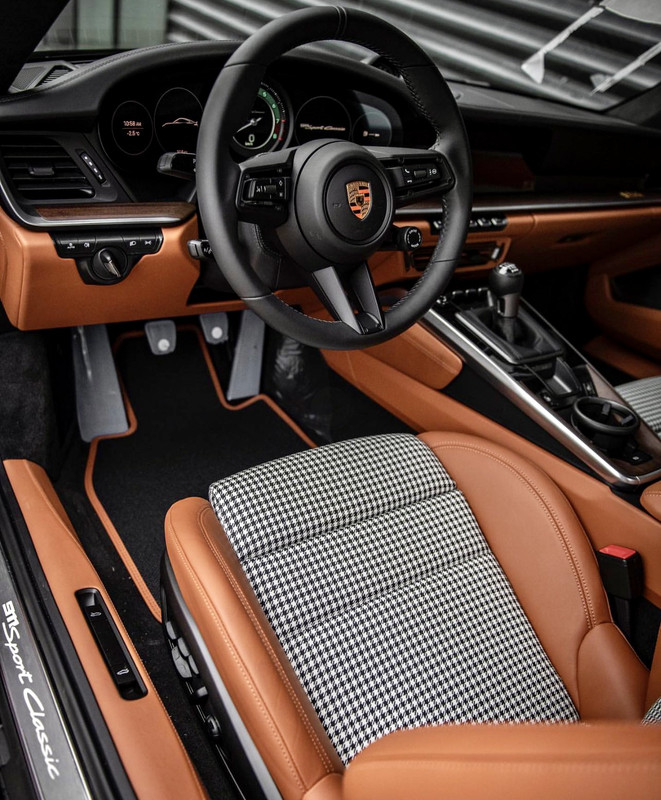 453A5E54-4199-4D06-B8AB-536EDD01E044