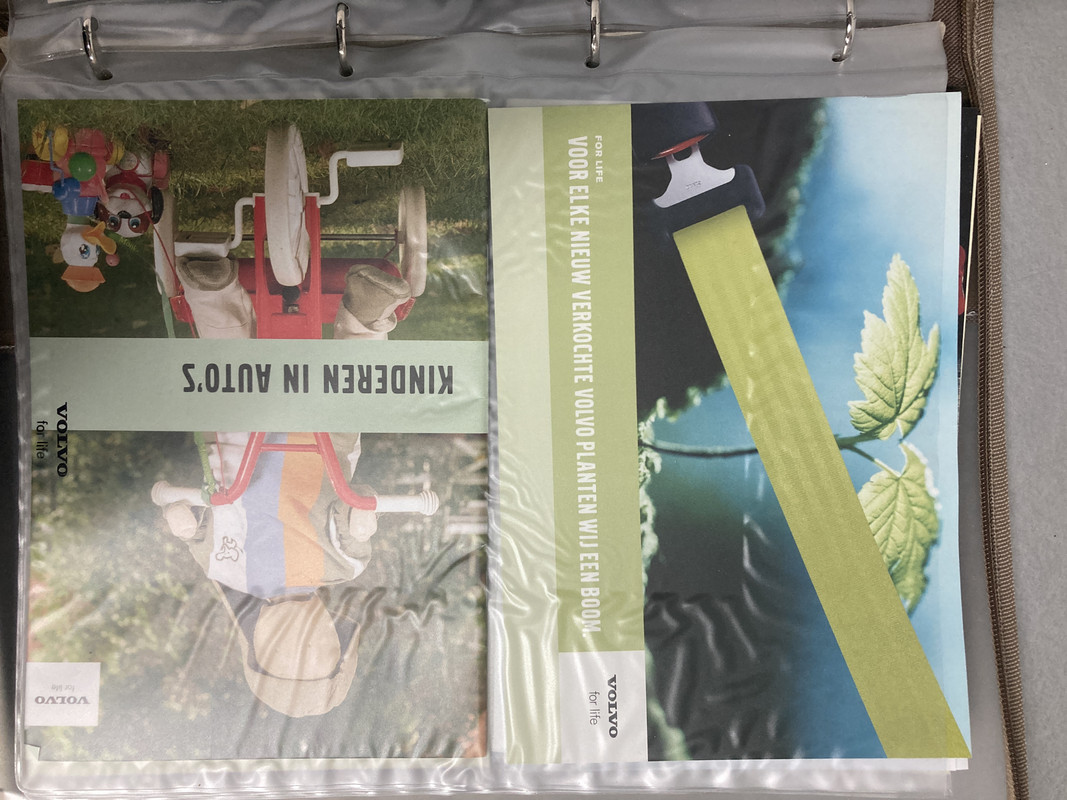 26542F89-1BF4-45B7-BD2E-683BC2AA8452