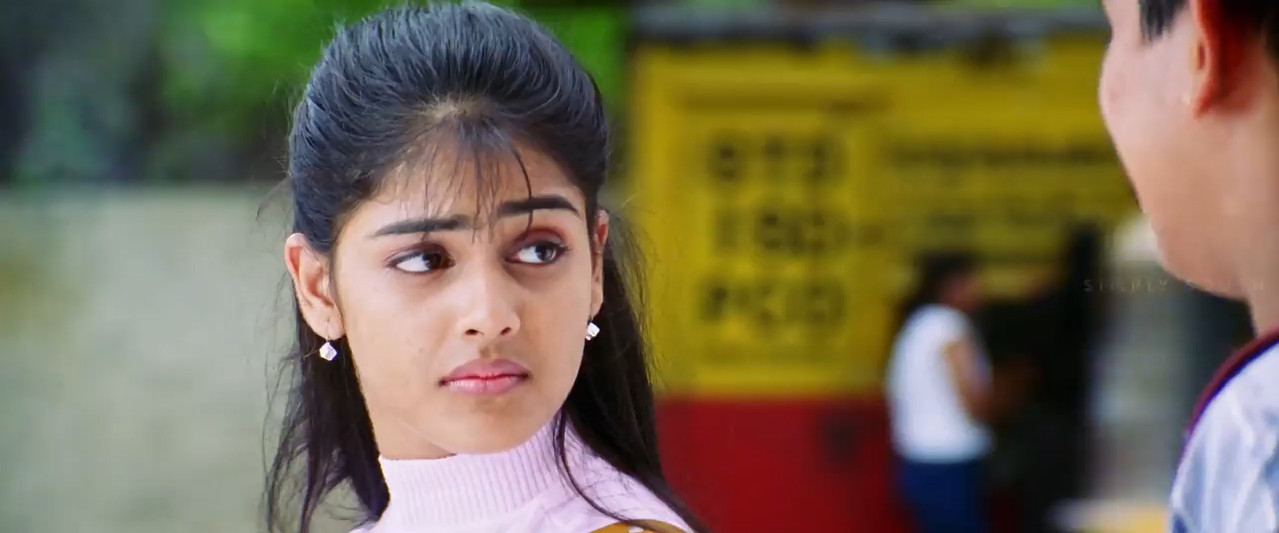 Boys 2003 Uncut Remastered WebRip [Tamil] 480p 720p ESub Screenshot