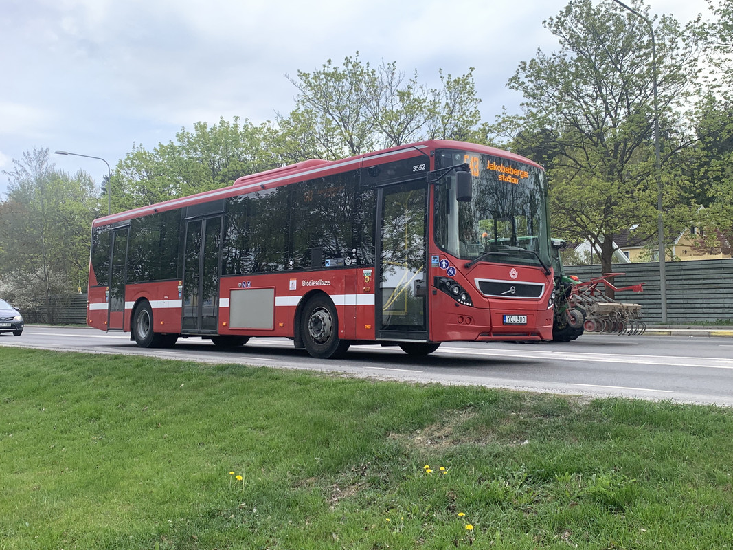 4864898F-8A1C-478F-8C30-452465D05BCA