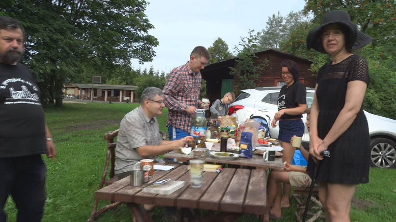 04.05 - Poranne śniadanie_000150