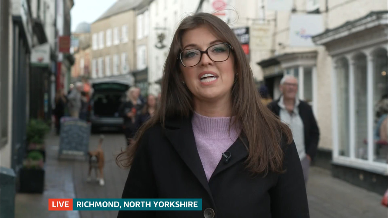 ITV Lunchtime News_20221024_13301355.ts_snapshot_19.26.203