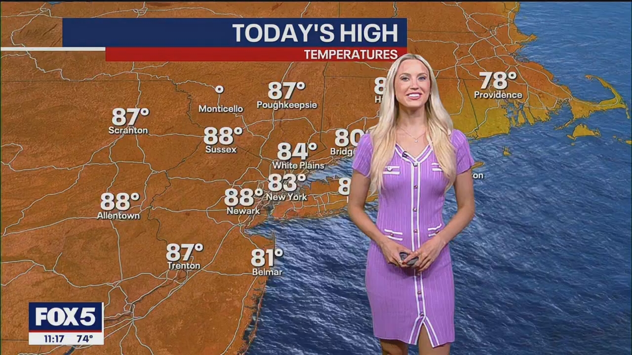 07.13 - 03.30.00 - The 10 O'Clock News  ᴺᵉʷ. Local, national and inte....ts_snapshot_26.17.585