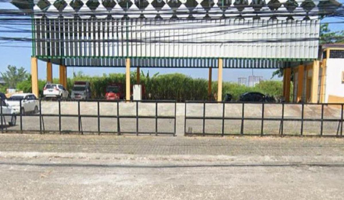 Warga Makassar Protes Lahan yang Dikuasai Pemprov Sulsel Usai Menang Gugatan!