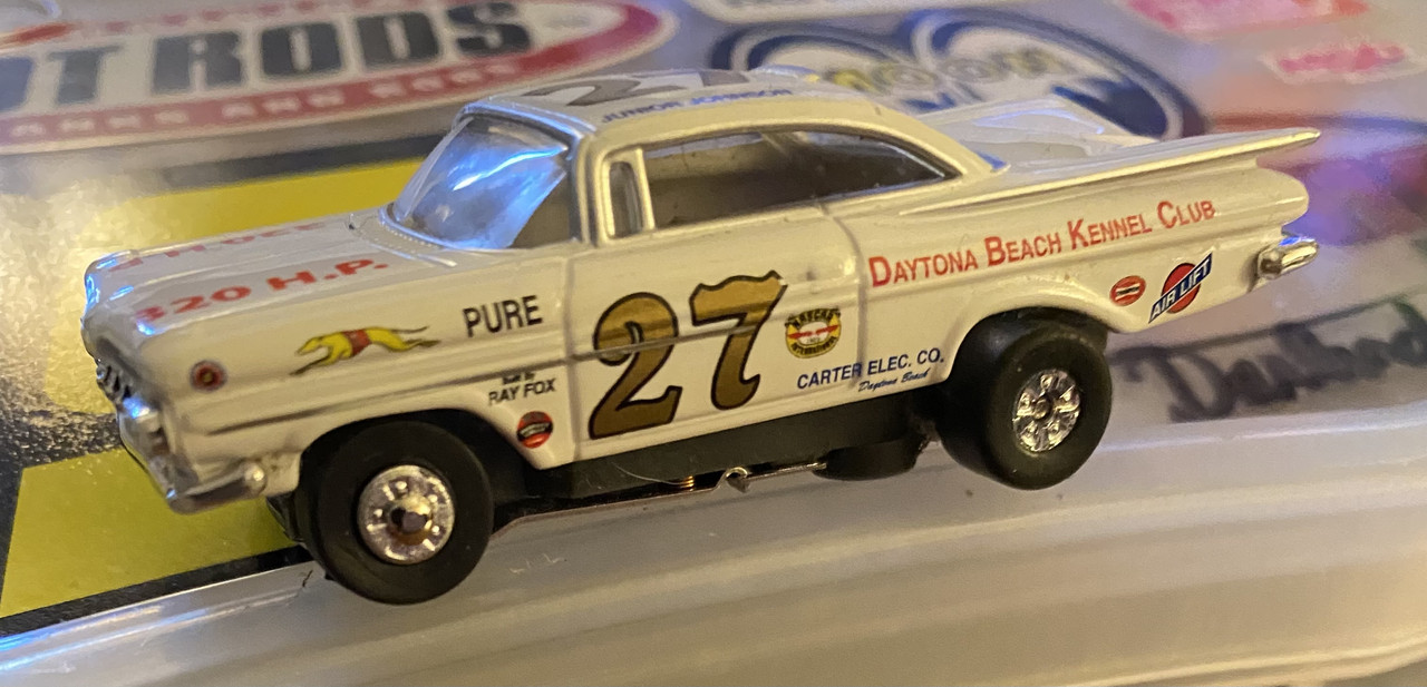 EF5CF7DD-99D1-45BA-848C-4C525FDE2284