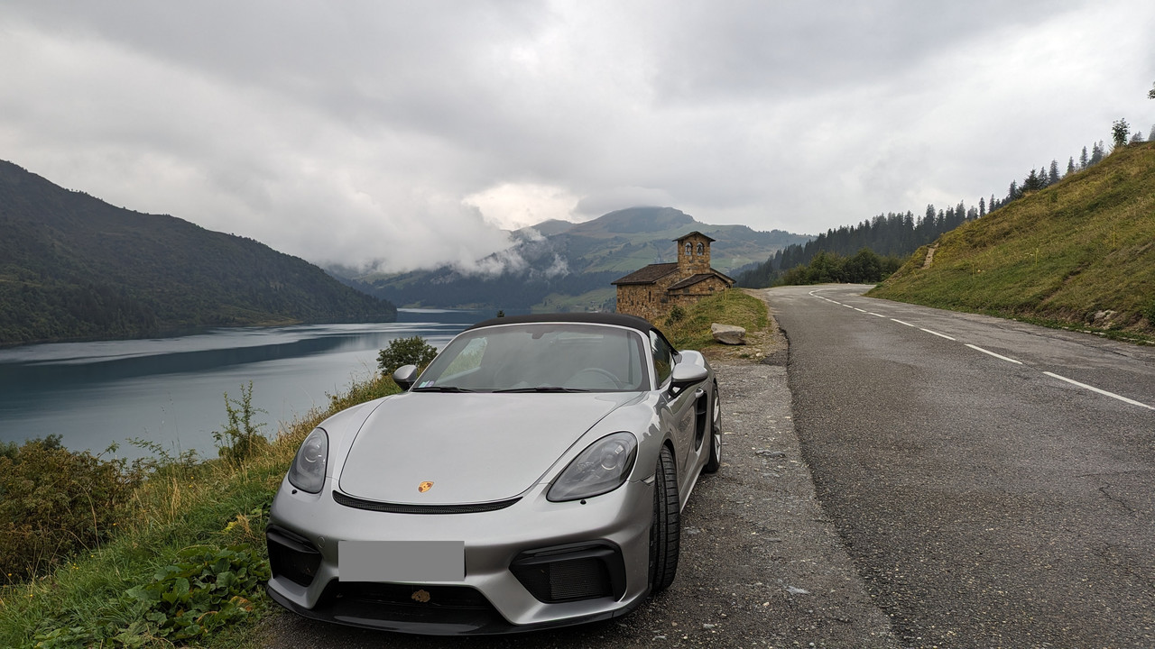 Route des grandes alpes en 718 spyder J0-CORMET