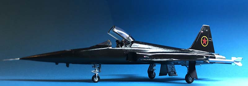 1/72 - Airfix Mig-28 F-5E - Montage de fiston ! IMG-1114