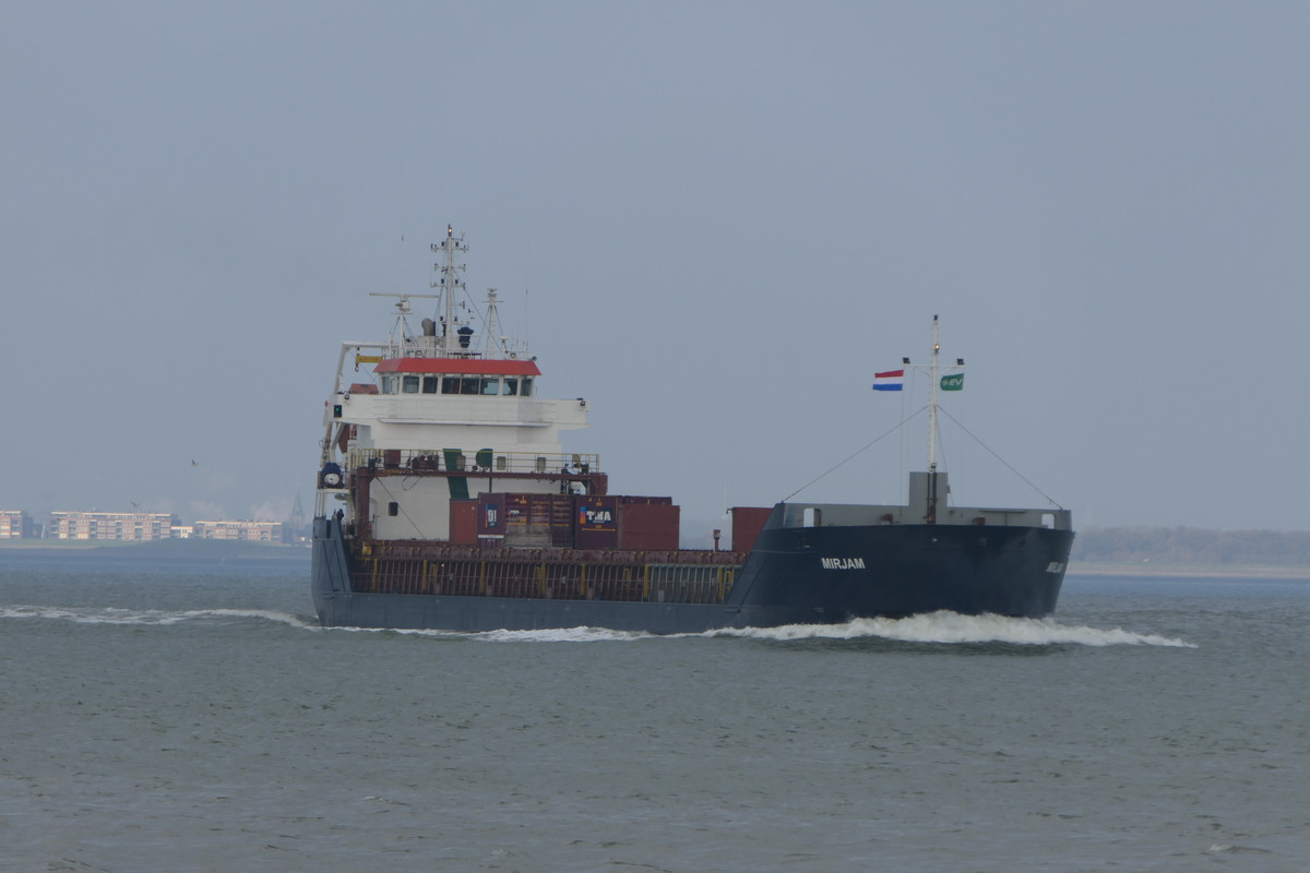 MIRJAM@Westerschelde opvarend Walsoorden 14.11 (3)