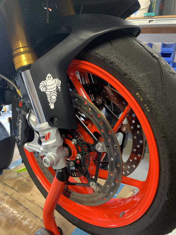 3560968D-EA89-4EB6-8965-3751A4EC022E