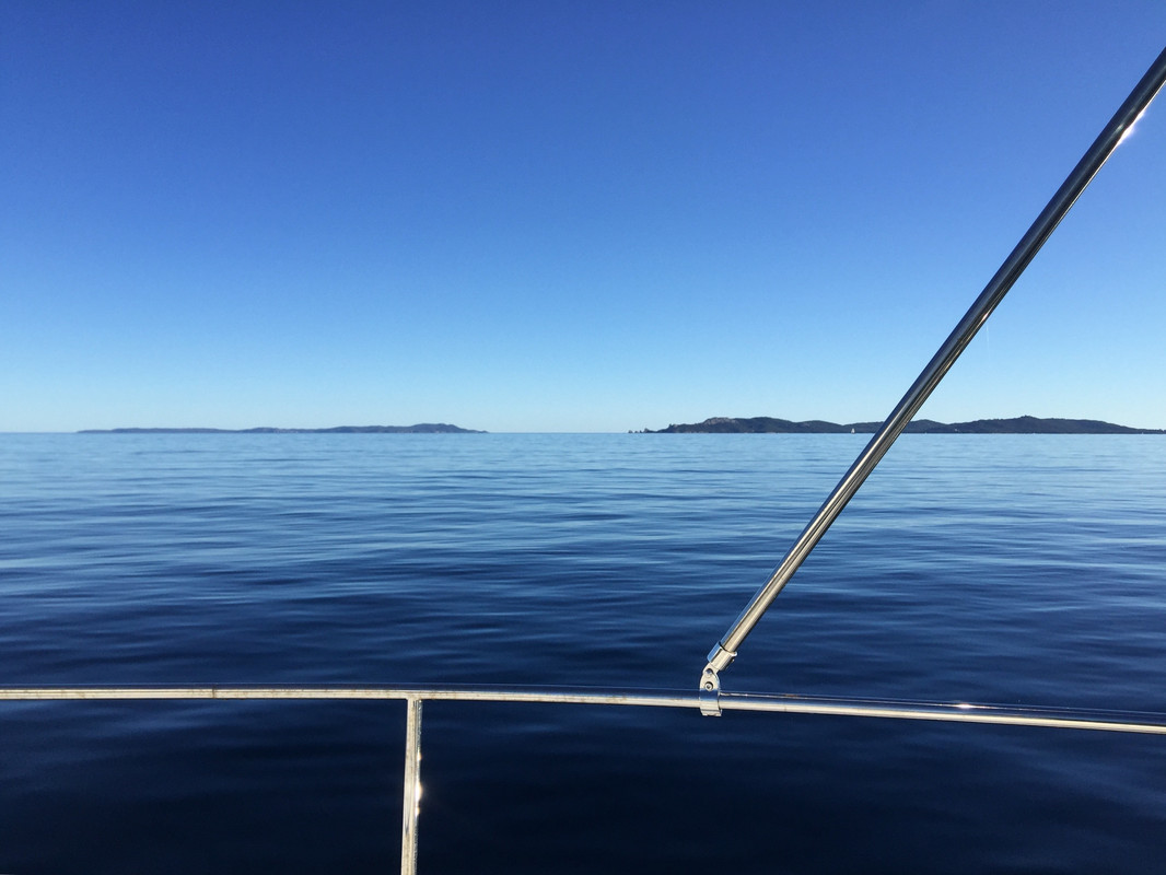 FA01B9DF-1B88-42F7-99CA-91B668266DB1